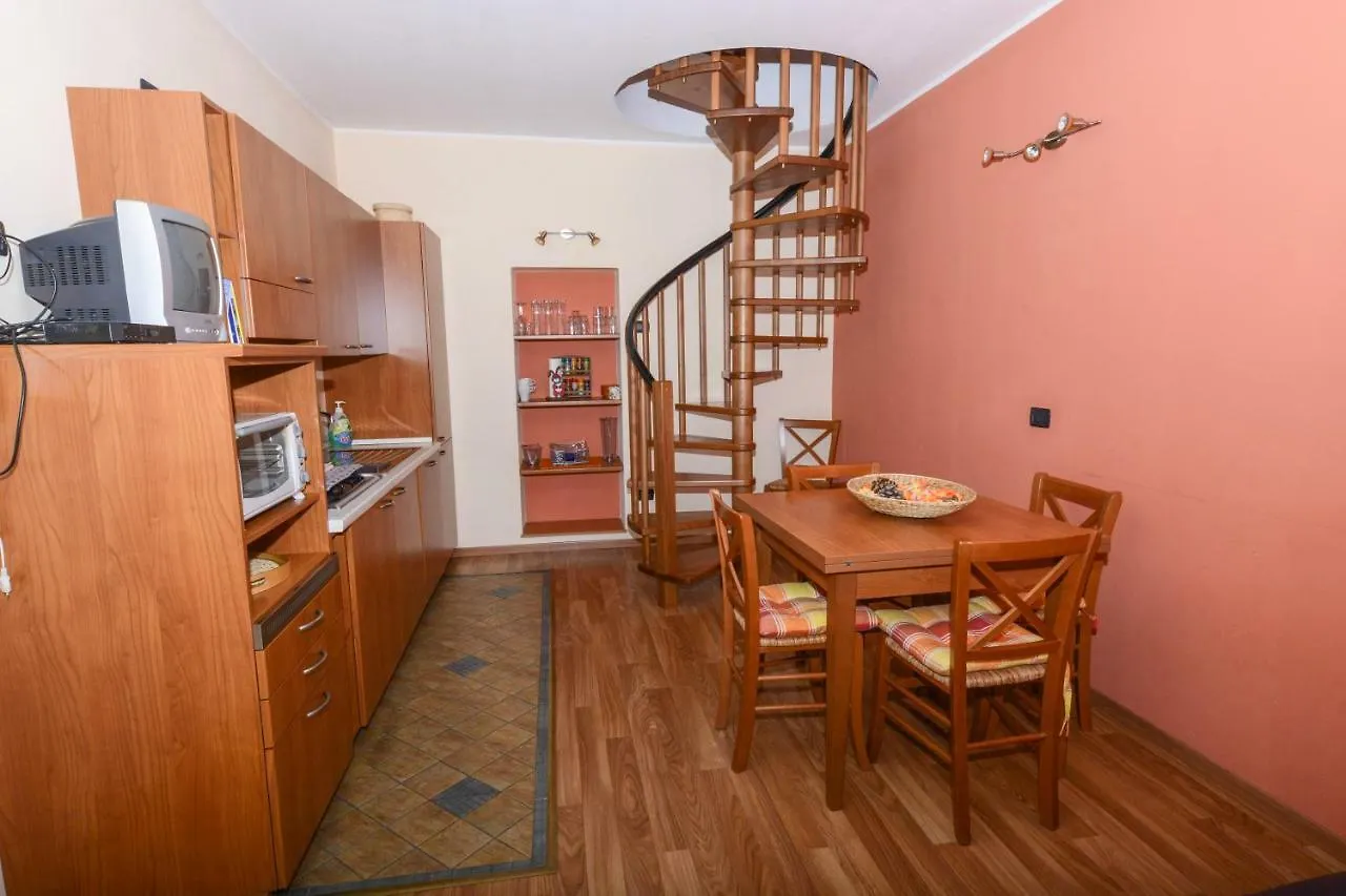 Il Sogno Di Claudia Apartment Gera Lario Italy