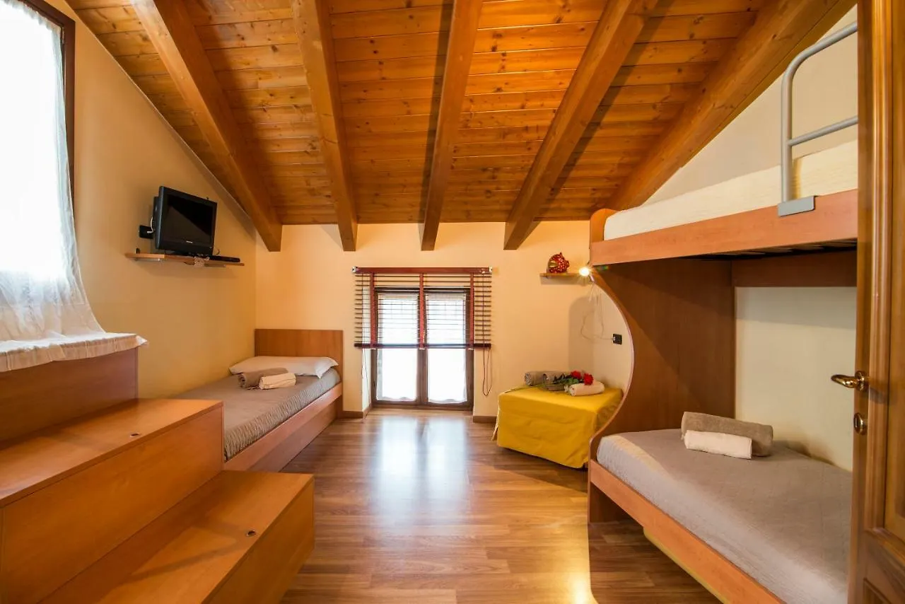 Il Sogno Di Claudia Appartement Gera Lario 0*,  Italië